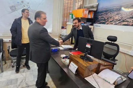 بازدید سرزده دکتر مهاجری شهردار گلپایگان از واحدهای شهرداری