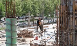 استمرار عملیات احداث ساختمان مركزی شهرداری گلپایگان