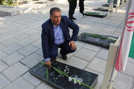 استقبال باشكوه از كاروان خادمان حسینی و زائران خمینی در گلپایگان