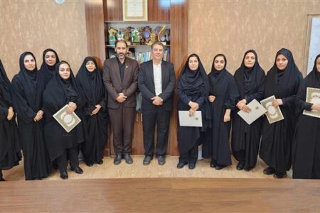 بانوان فرهیخته شهرداری گلپایگان مورد تجلیل قرار گرفتند؛ تاكید بر نقش زنان در صیانت از ارزش‌های اسلامی
